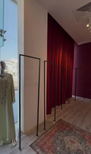 مطلوب عاجل جدا مستثمر بسبب إخلاء البوتيك