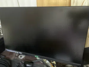 شاشة كيمنك ELSA 185hz