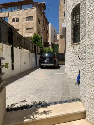 فيلا مستقلة للبيع في دير غبار- 12214