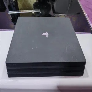 JAILBROKEN PS4 PRO 1 TB LIKE NEW CONDITION FREE GAMES