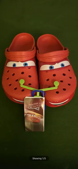 Boys . Shoes . Red . New1