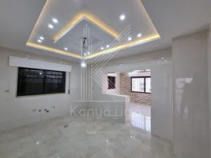 344 m2 4 Bedrooms Apartments for Sale in Amman Tla' Ali