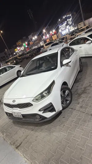 كيا سيراتو 2021 شرط الفحص 1600 سى سى كيا سيراتو شرط الفحص ممشى السياره 97 الف 1600 سى سى