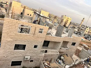 3 Bedrooms . 3 Bathrooms . 800 m24