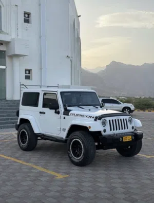 Used Jeep Wrangler in Al Dakhiliya
