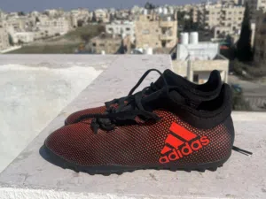 السعر قابل للتفاوض adidas art cg3728