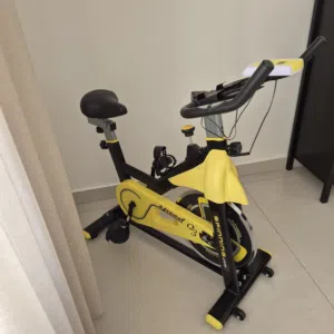 دراجة جديدة استخدام اشهر