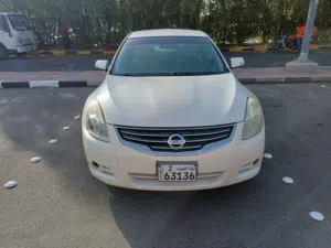 Used Nissan Altima in Farwaniya