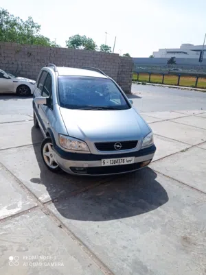 Used Opel Zafira in Tripoli