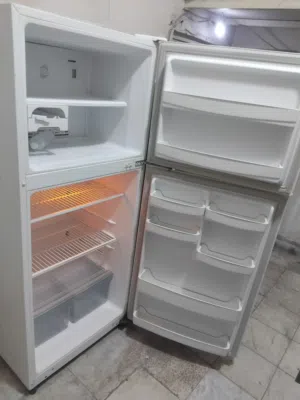 بيع ثلاجة دايو كوري 18 قدم استعمال خفيف معا التوصيل والكفاله