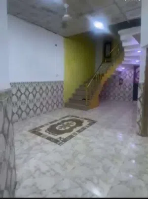 بيت تجاري سكني للإيجار في الجبيلة يصلح للسكن العائلي والأنشطة التجارية وسكن موظفين و المخازن