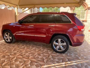 Used Jeep Grand Cherokee in Al Batinah