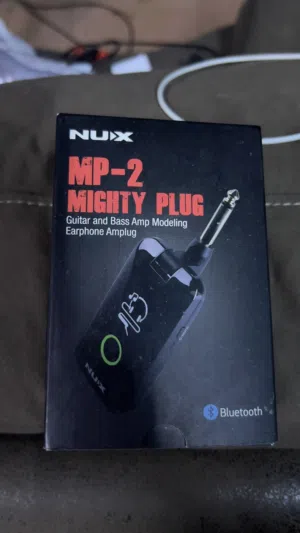 NUX Mighty Plug MP-2 guitar and bass headphone amplifier