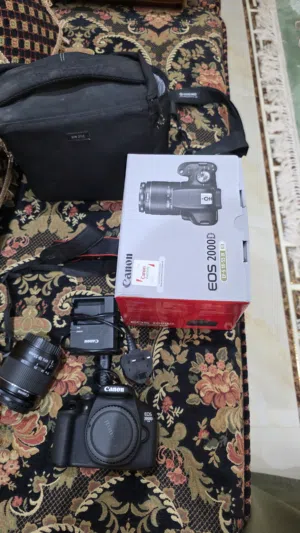 فرصة مميزة لعشّاق التصوير – كاميرا Canon EOS 2000D للبيع