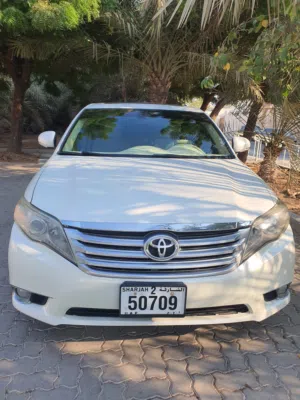 تويوتا افالون 2011 limited للبيع
