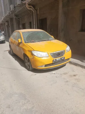 Used Hyundai Avante in Tripoli