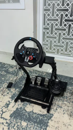 طقم محاكي قيادة Logitech G29 مع قير و قاعده .