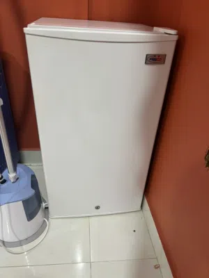 ثلاجه صغيره