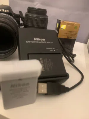 كاميرا نيكون D3200