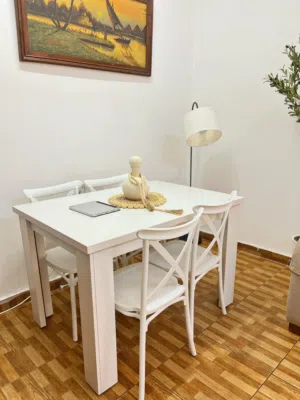 طاوله سفرة شبه وكالة