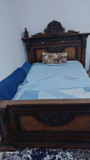 سرير فردي للبيع
