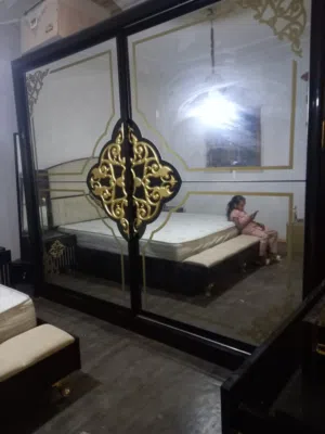 دار نوم كامله 10قطع ايطاليا استعمال نظيف نظيف