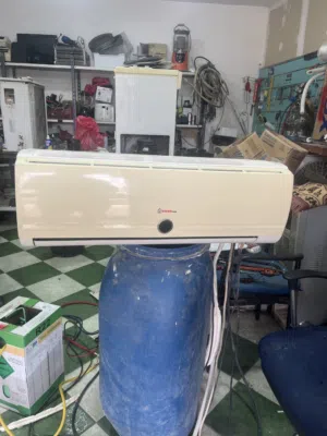 General 2 - 2.4 Ton AC in Tripoli