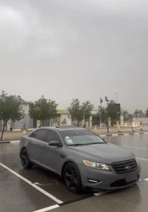 Used Ford Taurus in Al Ain