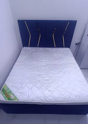 Queen Size (190x150cm) with Mattress 15cm