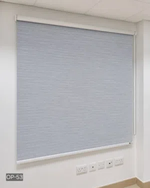 ستائر رول وزيبرا عازل للشمس والحرارة  Roller & Zebra Blinds – Protection from Sunlight and Heat