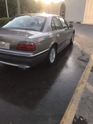 بي ام دبليو ‏الفئة 7 ‏730 ‏1995
