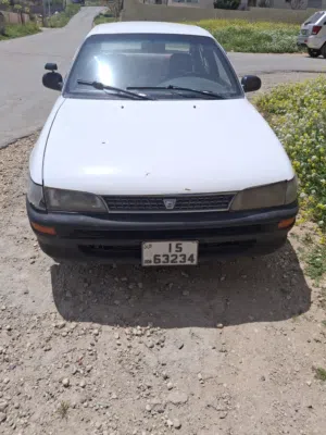 كرولا 97 نضيفه فحص في جيدات وقصعات بس تنوي بفحصها الك