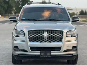 LINCOLN NAVIGATOR 2024 GCC UNDER WARRANTY AND CONTRACT SERVICE FULL OPTION LOW KM