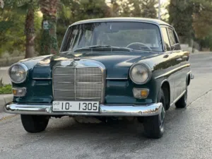 للبيع مرسيدس بنز 200 كلاسيك موديل 1966مخزنة بحالة الوكالة