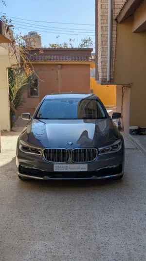 BMW 750 XDRIVE