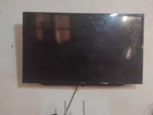 شاشة للبيع