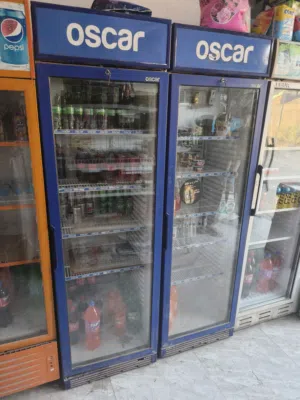ثلاجات عارضه عدظ 4 سعر الواحده 325 الف فريزر سعر 350 العنوان تنومه نهر حسن شارع الدواجن
