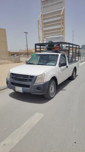 وانيت مشوارير ونقل عفش داخل الرياض وخارج وتوصل ذبايح الأضاحي السعر في الحد المعقول