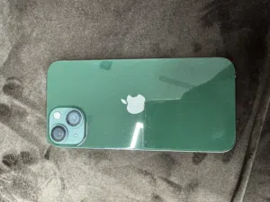Apple iPhone 13 128 GB in Zarqa