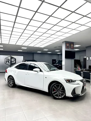 Used Lexus IS in Muscat