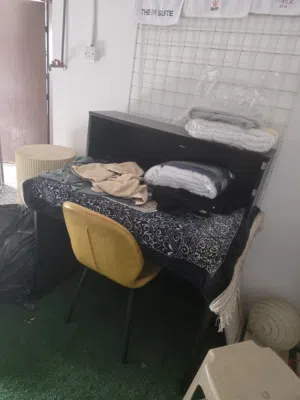 اغراض محل للبيع العاجل