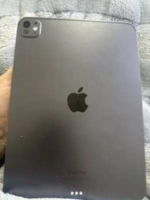 Apple iPad Pro 11 256 GB in Basra