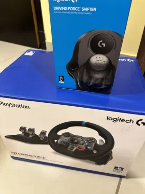 للبيع Logitech G29 + القير اليدوي