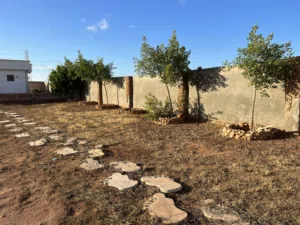 استراحة ربع هكتار للإيجار الشهري
