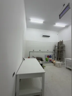 ابحث عن عامل للعمل في محل غسيل وكي الملابس Looking for workers on laundry at almubailah