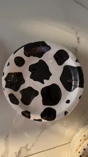 Items for event shop balloons , cups , plates