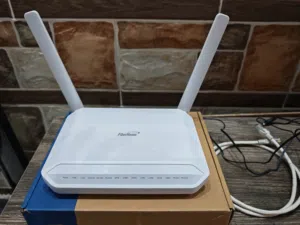 روتر زين فايبر (FiberHome) بحالة الوكالة  فائق السرعة