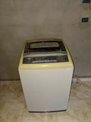 غساله توماتيك.