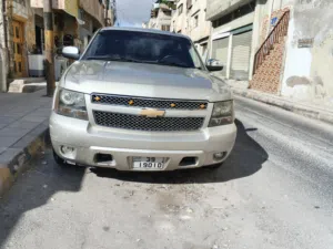 Used Chevrolet Avalanche in Amman