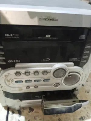 اذاعة مستعملة للبيع